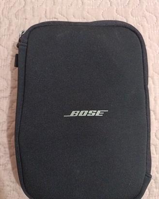 Cuffie. bose