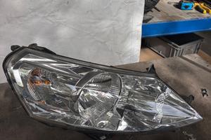 Faro anteriore destro FIAT SCUDO