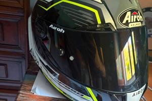 casco moto airoh gp 550s  misura M