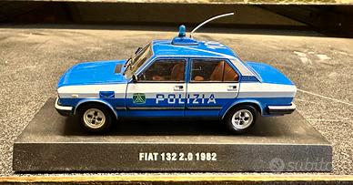 Fiat 132 modellino Polizia