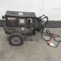 Saldatrice ad elettrodo carrellata usata