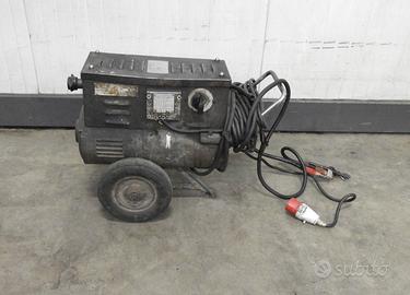 Saldatrice ad elettrodo carrellata usata