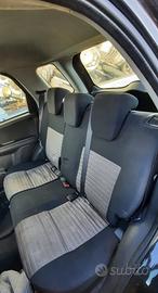 FIAT SEDICI 2008 - TAPPEZZERIA