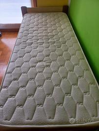 rete a doghe e materasso singolo