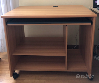Scrivania per casa e studio con porta tastiera
