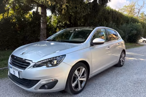 Peugeot 308 5p 1.6 bluehdi 120cv Allure con Tetto 