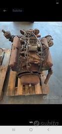 motore ford 475 v8 e cambio automatico 