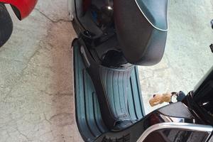vespa gts 300