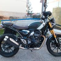 Triumph Scrambler 400 X
