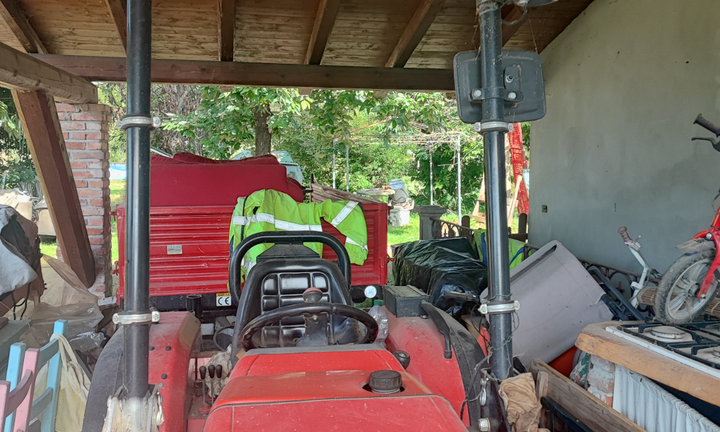 Trattore Goldoni con carro