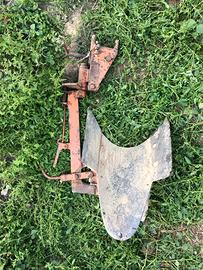 Aratro voltaorecchio