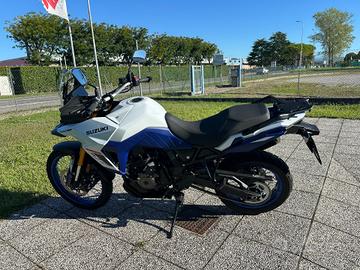 Suzuki V Strom DL 800 DE