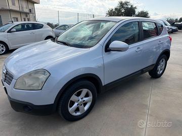 Nissan Qashqai 2.0 dCi DPF 4WD Acenta
