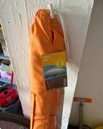 Ombrellone grande nuovo