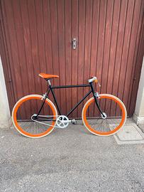 Bicicletta uomo taglia M scatto fisso/ruota libera