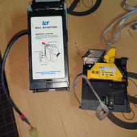 Lettore di banconote e monete