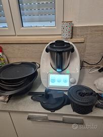 bimby tm6 con tutti gli accessori