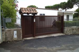 Villa Unicolivello fuoriterra ad Aranova