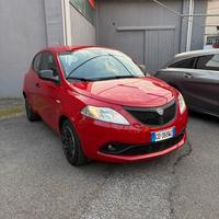 Lancia Ypsilon 1.0 firefly hybrid Gold s