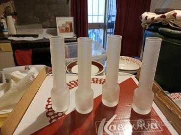 Vaso da fiori in vetro opaco