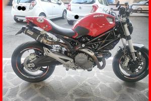 Ducati monster 696 desmo / rate / permute/garanzia