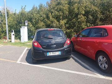Opel corsa 1.2 Gpl enjoy