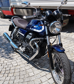 Moto Guzzi V7 850 Special / anniversario 100