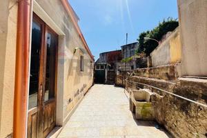 Casa Indipendente - Aci Catena