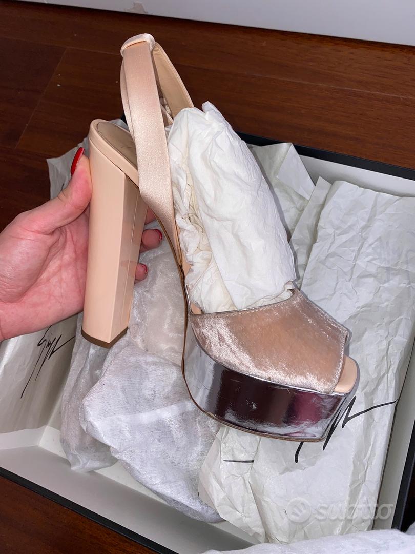 Tacchi Giuseppe Zanotti edizione limitata Abbigliamento e Accessori In vendita a Caserta
