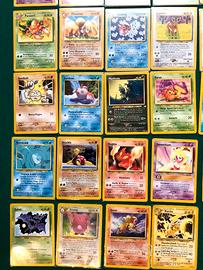 Lotto 32 carte Pokémon Neo Revelation 2001