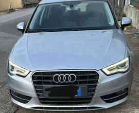 Audi A3 Sportback 1.6 tdi Ambition 110cv E6