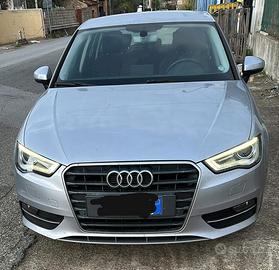 Audi A3 Sportback 1.6 tdi Ambition 110cv E6