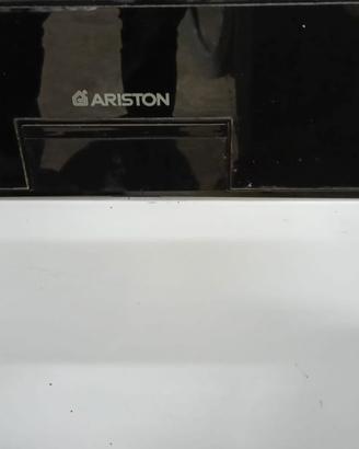 Lavastoviglie Ariston con frontalino per RICAMBI