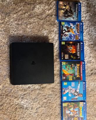 Ps4 slim+6 videogiochi+ cavo HDMI+  alimentatore