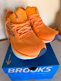 Scarpe BROOKS numero 42