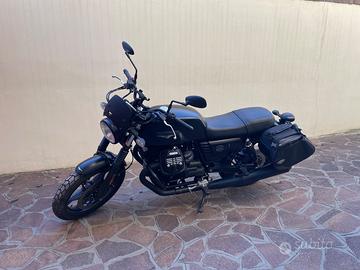 Moto Guzzi v7 stone III