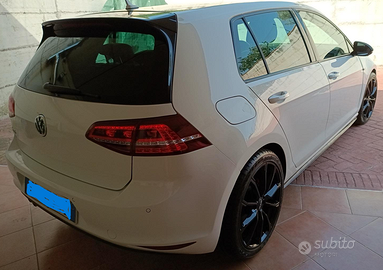 Volkswagen Golf VII GTD del 2015