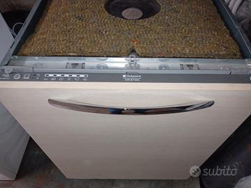 lavastoviglie ariston incasso
