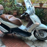 Piaggio Beverly 300 - 2012