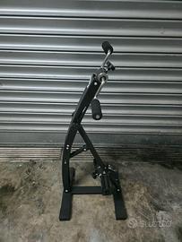 cyclette  bici   anche per anziani  o riabilitaz..