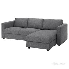 divano ikea 3 posti con chaise-longue grigio