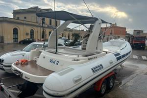 Gommone stilmar 25 con carrello 35 ql dopoio asse