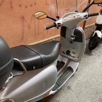 Piaggio Vespa 150 LX - 2004
