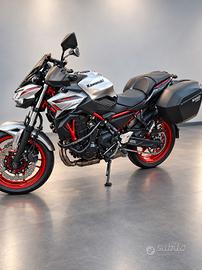 Kawasaki Z650 anno 2023 km 11900 Full optional