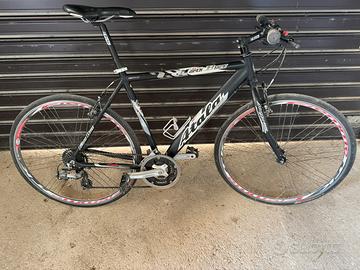 Atala north black L