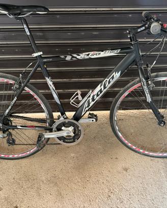 Atala north black L