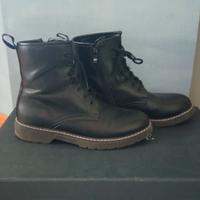 Stivaletto anfibio n.41