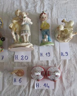 Lotto di 9 satuine .