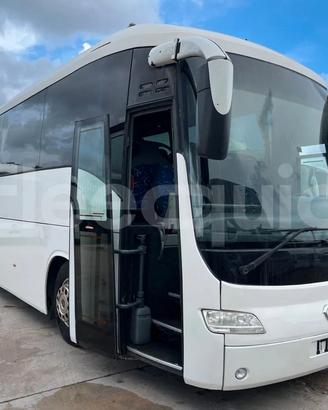 Autobus turistico Iveco 389