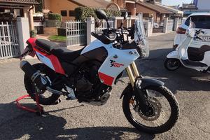 Tenere 700 anno 2021 con 23000km